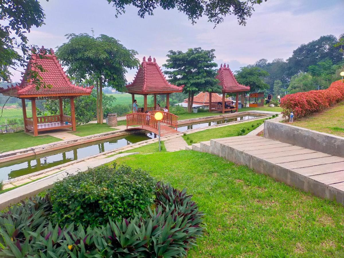 Joglo Kumpul Resort Cangkiran Exterior photo